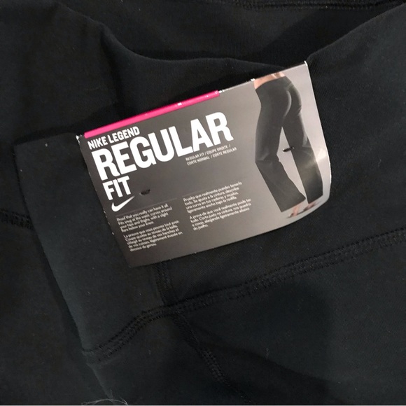 Nike Legend Regular Fit Athletic Leisure Black Pants - Picture 2 of 4